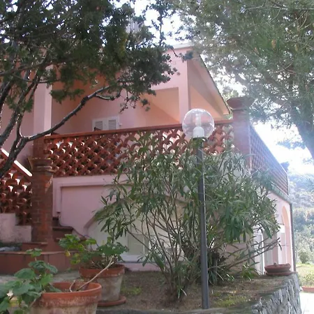 Hébergement de vacances Con Terrazzo Vista Mare La Guardia